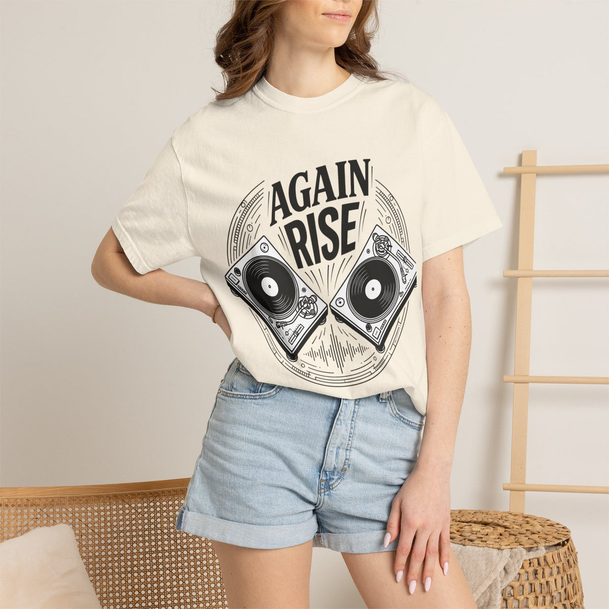 Turntable 'Rise Again' Graphic T-Shirt