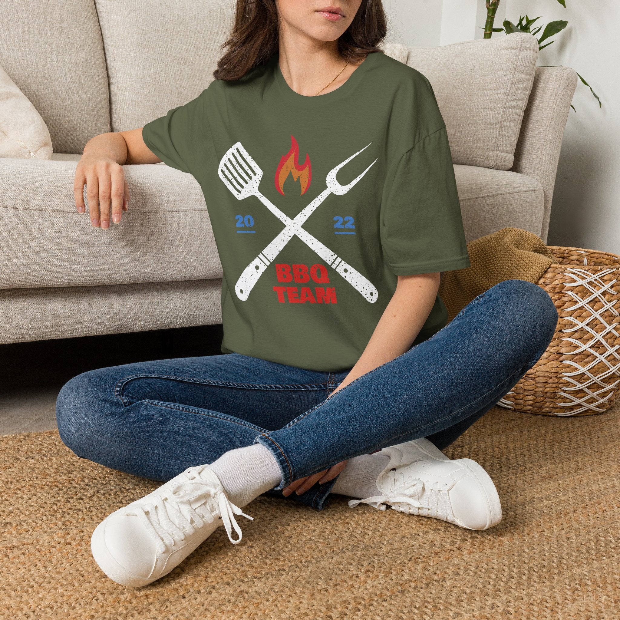 BBQ Team T‑Shirt — 2022 Flame Graphic Grill Crew Tee